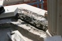 шпильки в бетонном основание и нанесение клея